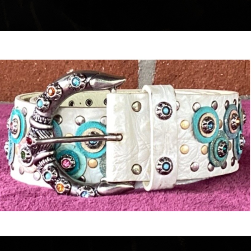 EUC NANNI White Leather Belt with Pastel Colors & Studs Made in Italy 30 / 36